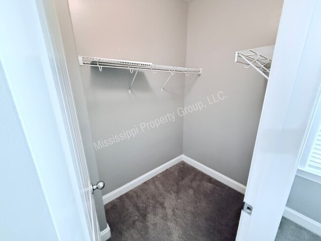 Building Photo - 4BD / 4.5BA FOR RENT