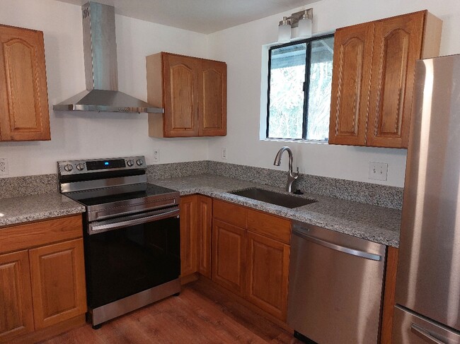 Building Photo - 15-690-690 Kahakai Blvd