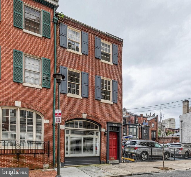 Building Photo - 1714 Rittenhouse Square