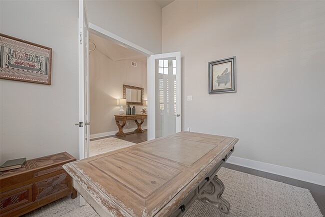 Building Photo - 30 Argosy Bend Pl