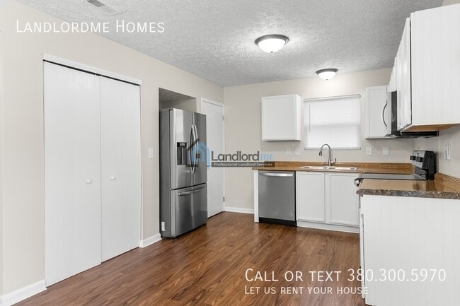 Building Photo - 2623 Bloom Dr