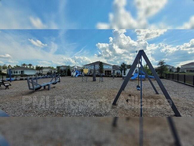 Building Photo - 4535 Gliding Wave St