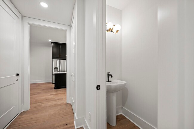 Building Photo - 4161 Cocos Wy