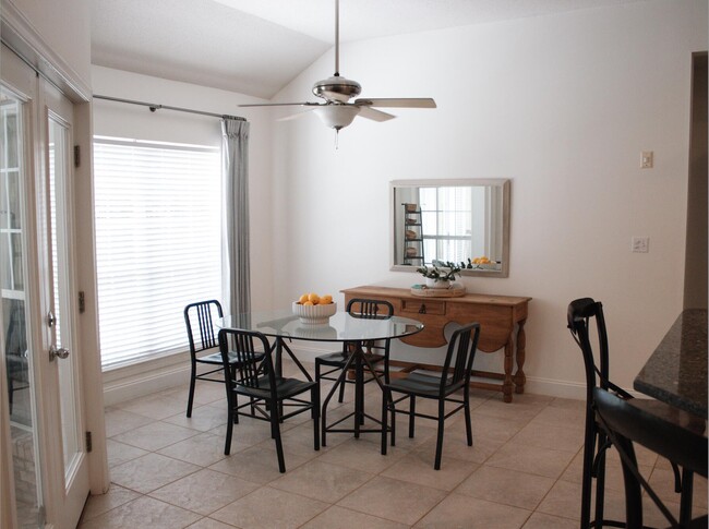 Building Photo - 807 Coldwater Creek Cir