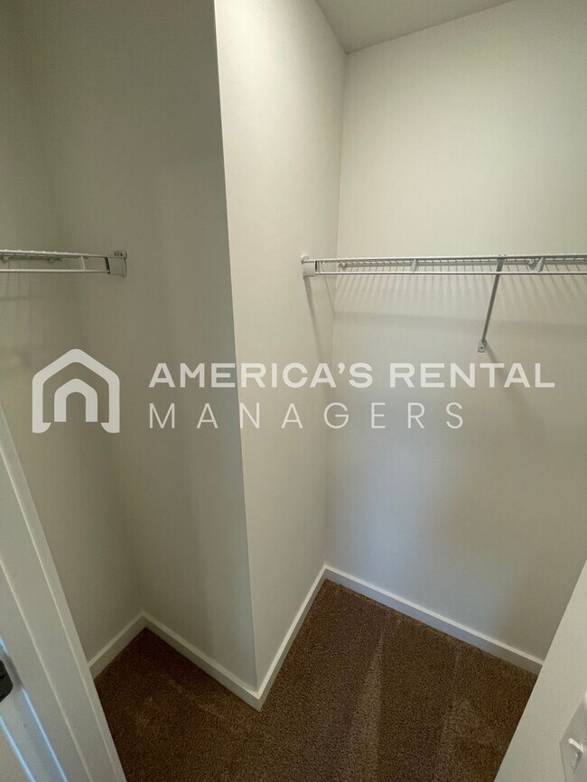 Building Photo - Home for Rent in Cullman, AL!! Available to View Now!!! SIGN A 13 MONTH LEASE BY 01/15/26 TO RECE...