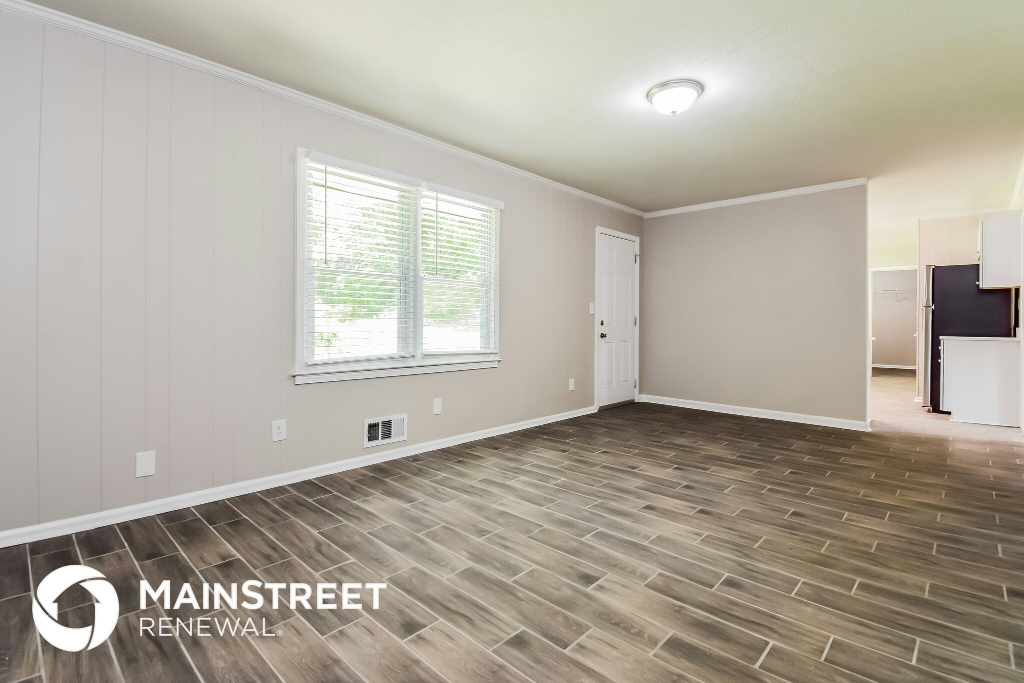 Building Photo - 1277 Scenic Way SW