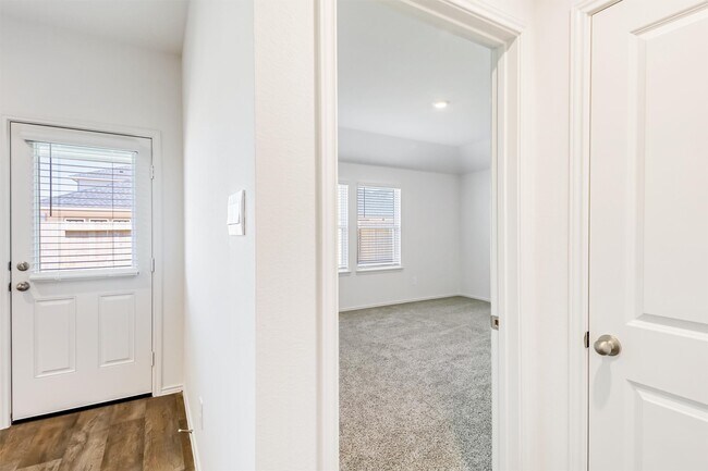 Building Photo - 30846 Brightwell Bnd