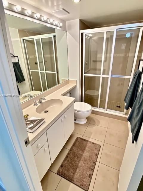 Building Photo - 4000 Towerside Terrace