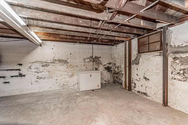 Building Photo - Please View 3D Virtual Walk-Through Before Scheduling a Showing