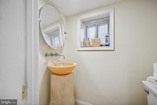 Building Photo - 4221 16th St NW