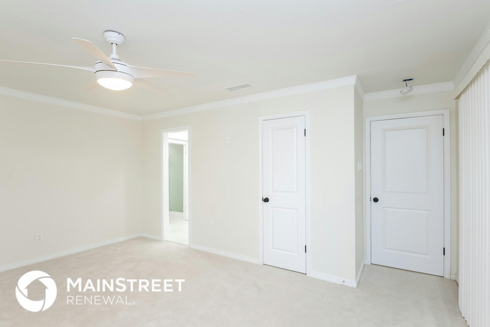 Building Photo - 15525 Earlport Cir