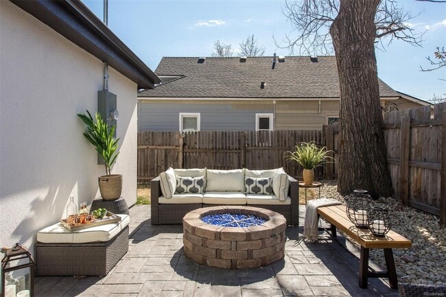 Building Photo - 3700 W 49th Ave