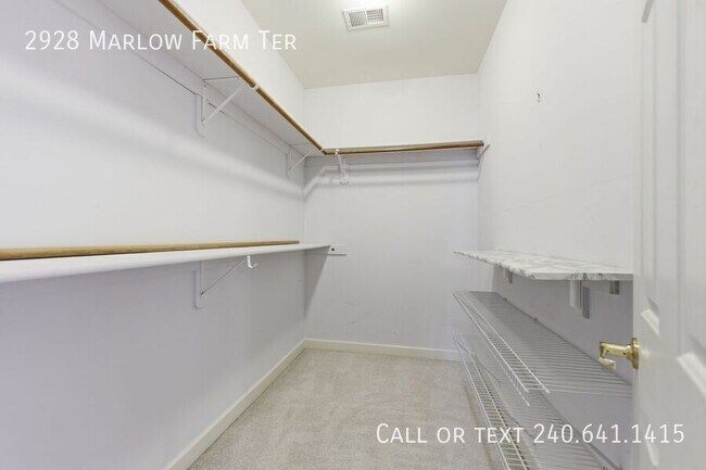 Building Photo - 2928 Marlow Farm Terrace