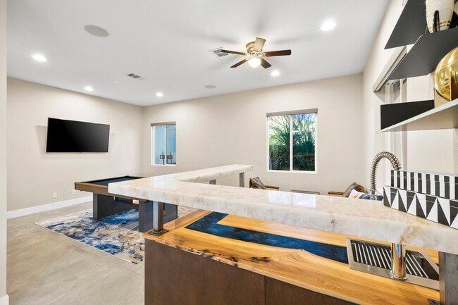 Building Photo - 8396 Sweetwater Creek Way