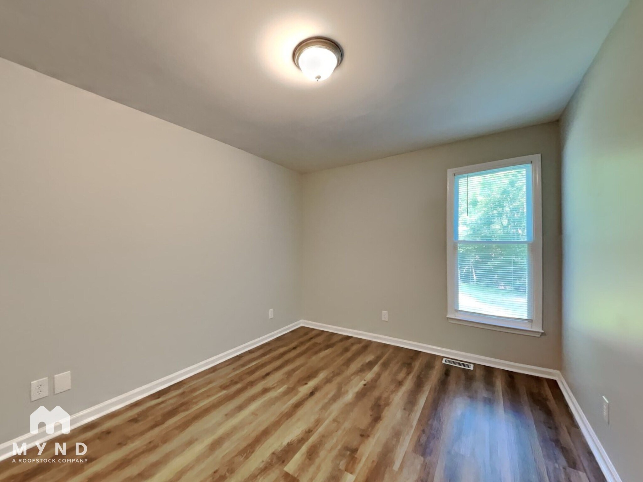 Building Photo - 523 Rockvale Ct