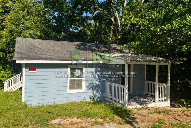 Building Photo - 217 Banks St