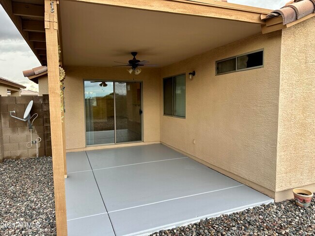 Building Photo - 14443 N 147th Dr