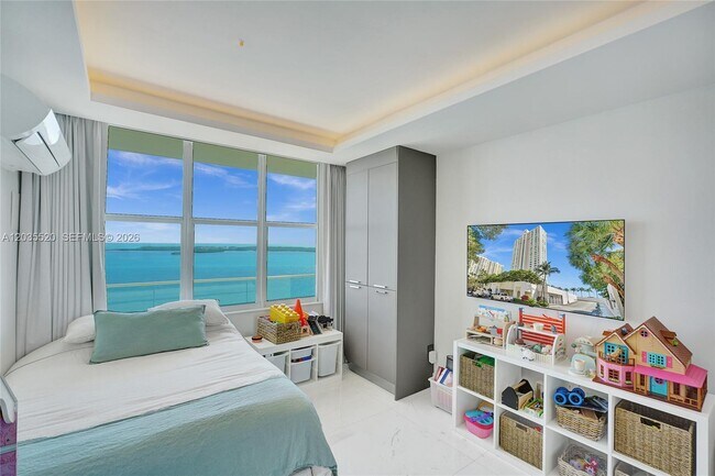 Building Photo - 800 Claughton Island Dr