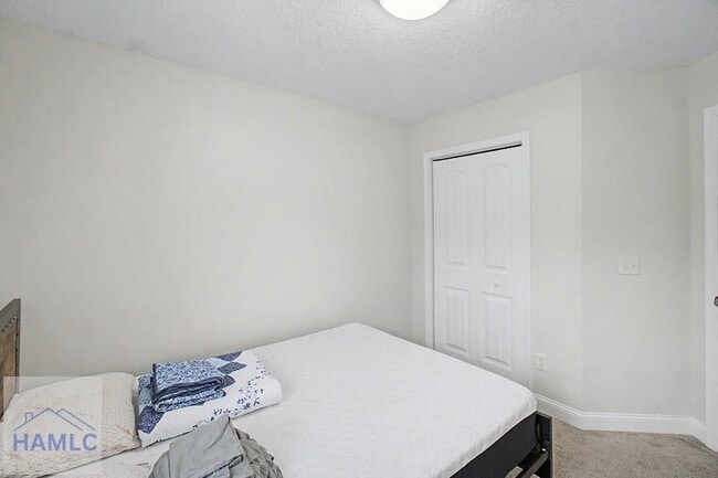 Building Photo - 1223 Cypress Fall Cir