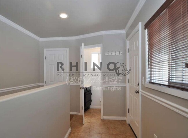 Building Photo - 174 Claybourne Ave S