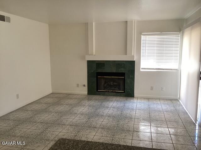 Building Photo - 43863 5th St