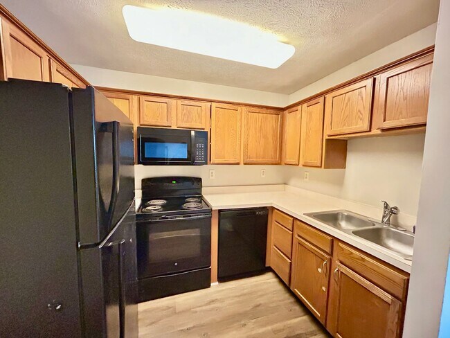 Building Photo - 219 Simba Way