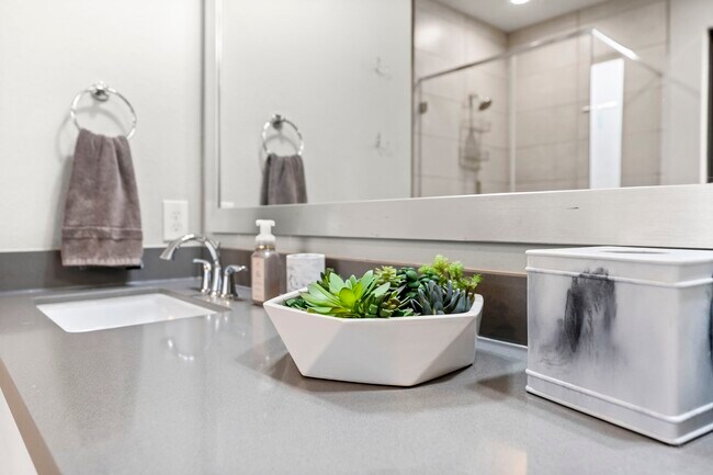 Building Photo - 4227 Allen St