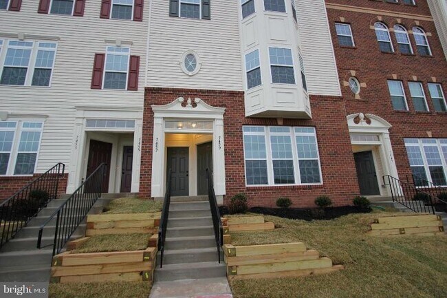 Primary Photo - 7459 Brunson Cir