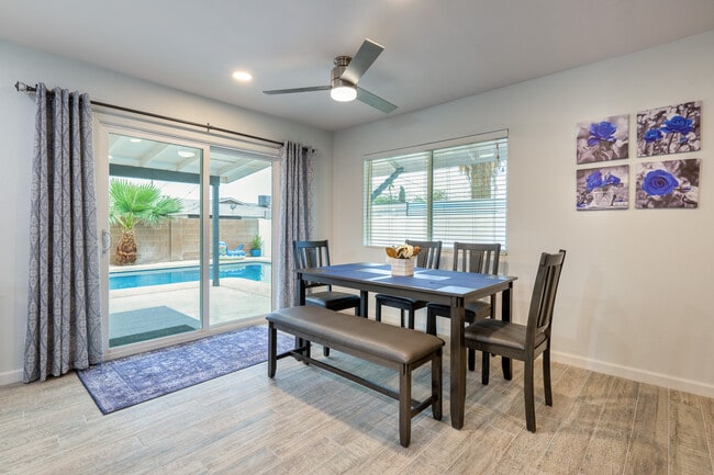 Dining Area - 1219 W 10th Pl