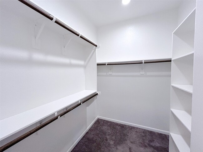 Building Photo - 5019 Pr Ter Ln
