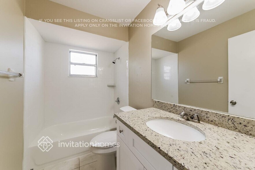 Building Photo - 8900 Phyliss Ave