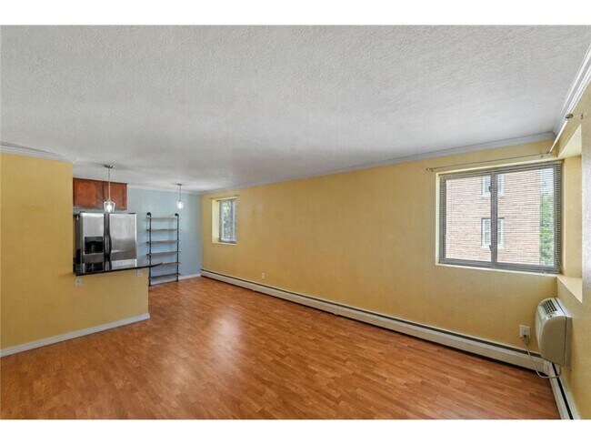 Building Photo - 3120 Hennepin Ave S