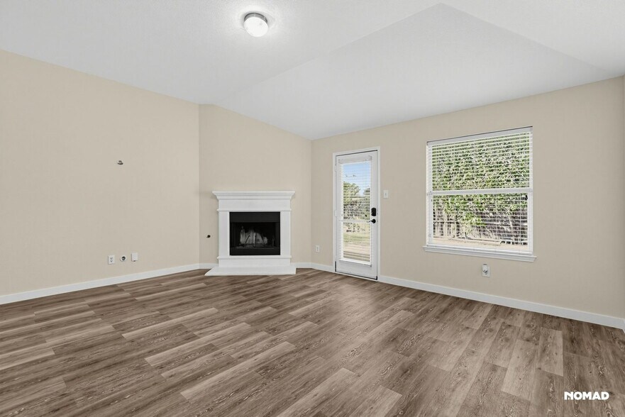 Building Photo - 8177 Ln Frontera Trl