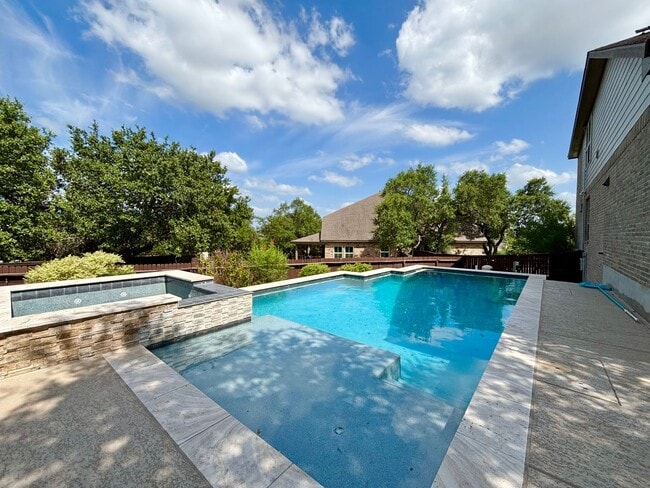 Building Photo - 4 Bedroom Home with Pool in Kinder Ranch!