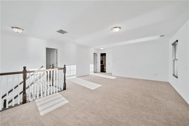 Building Photo - 1586 Garden View Dr