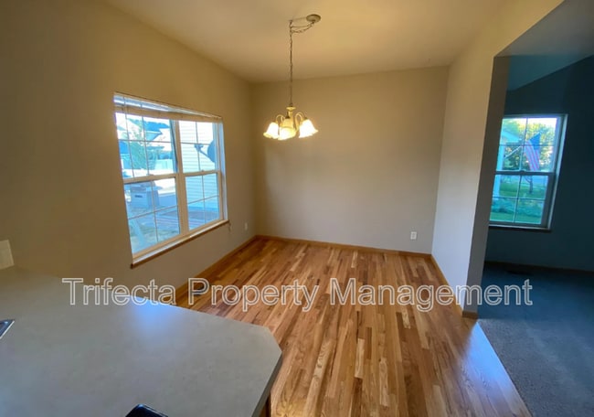 Building Photo - 1333 Fairfield Ave