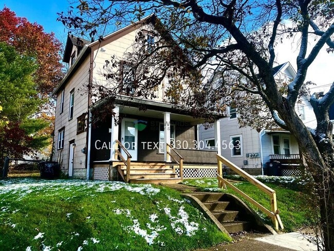 Building Photo - 2291 11th St SW