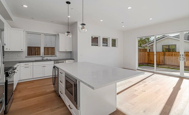 Building Photo - Welcome to The Grove on Kentfield, nestled in Redwood City's charming Palm Park neighborhood.