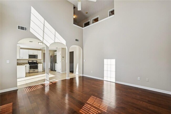 Building Photo - 1348 Woodcutt Pl