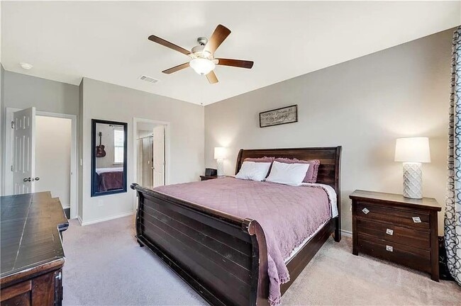 Building Photo - 112 Magna Ln