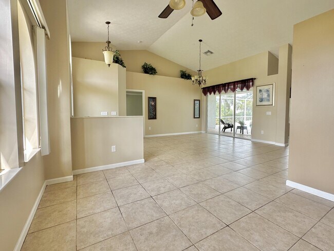 Building Photo - 5399 NW Lamoore Ln