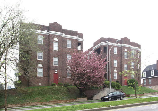 Building Photo - Hanlon Park