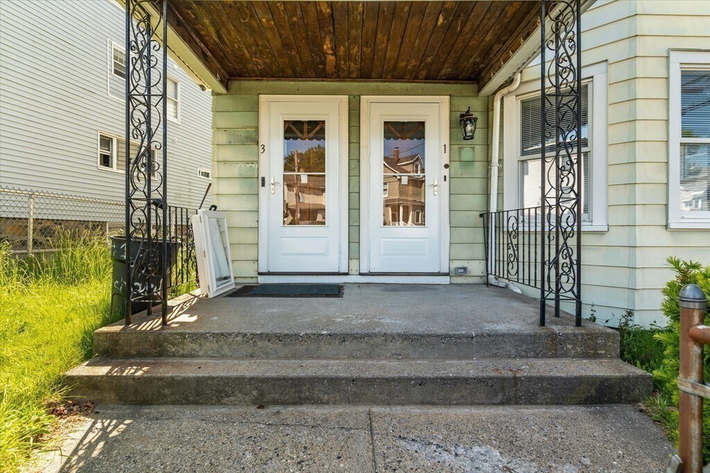 Building Photo - 3 Orchard St