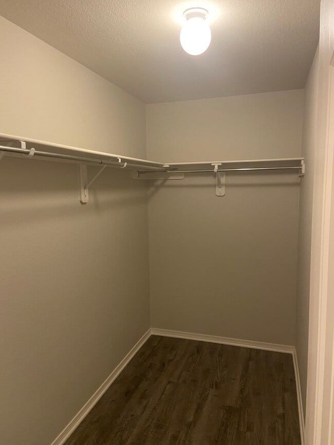Building Photo - *Pre-leasing* Four Bedroom | Two Bath Home...