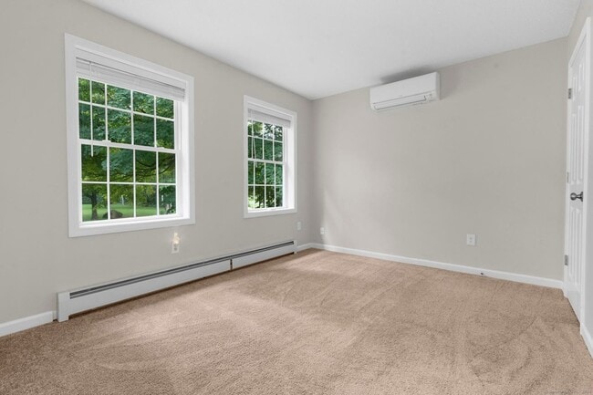 Building Photo - 232 Woodmont Dr