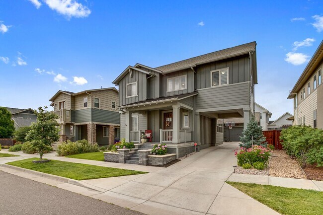 Building Photo - Large single family home in Central Park.