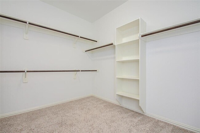 Building Photo - 19259 Presa Canyon Dr