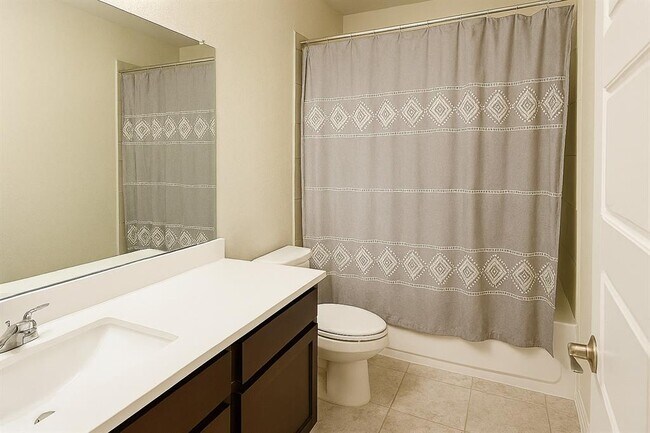 Building Photo - 208 Durata Dr