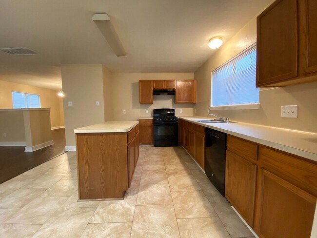 Building Photo - Great home in Sienna Plantation
