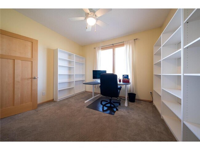 Building Photo - 6531 Century Ln